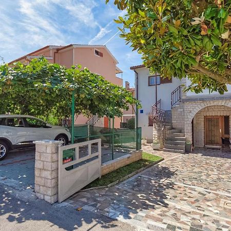 Zlata Apartamento Poreč Exterior foto