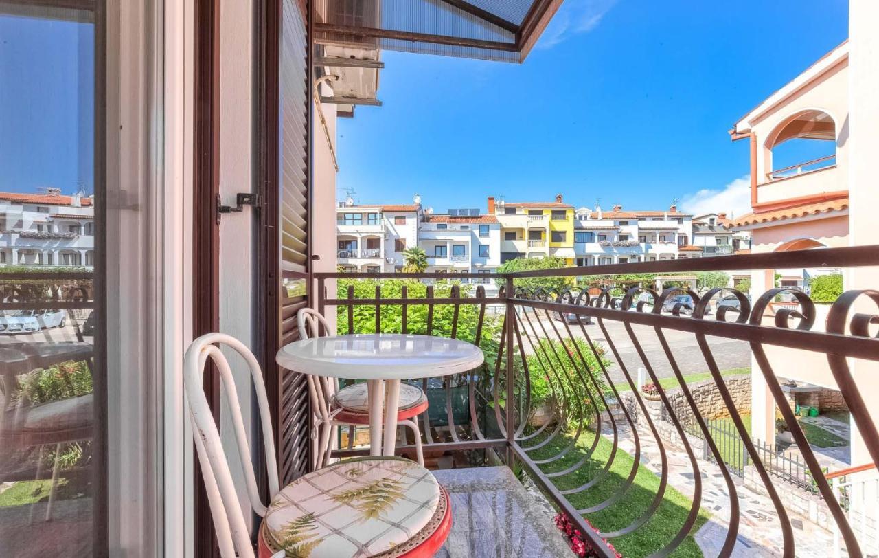 Zlata Apartamento Poreč Exterior foto