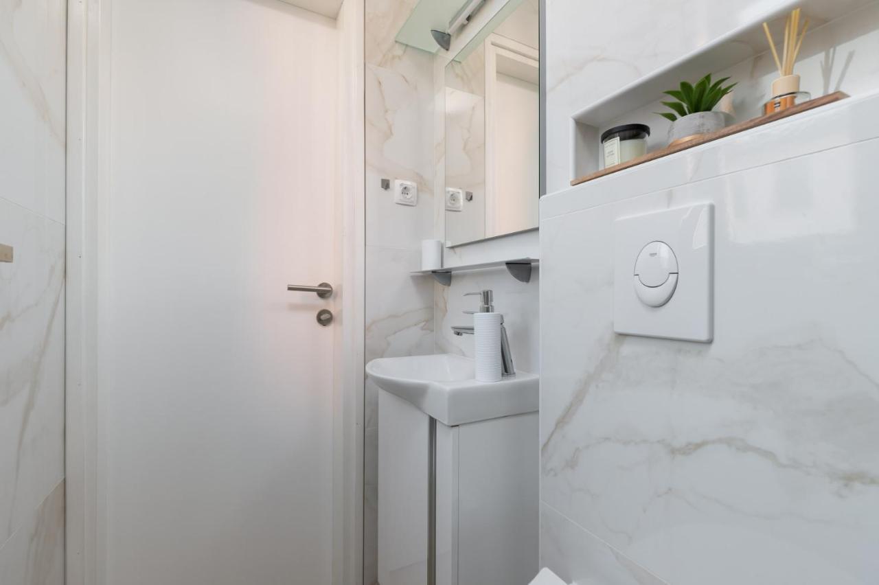 Zlata Apartamento Poreč Exterior foto